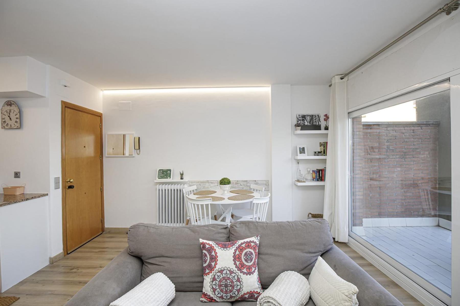Apartamento Con Gran Terraza En Χιρόνα Εξωτερικό φωτογραφία